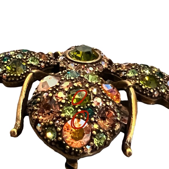 VINTAGE JOAN RIVERS CRYSTAL CRITTERS PRISMATIC LARGE BEE BROOCH - MISSING PIN - Picture 14 of 14
